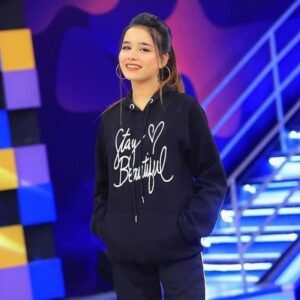 Black hoodie for Women