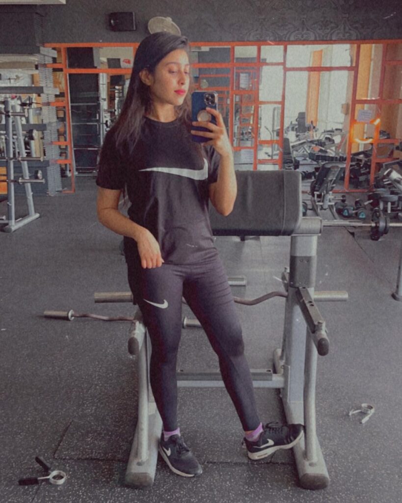 nike women's fitness clothing