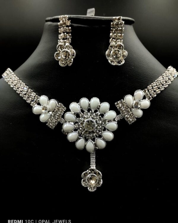 Indian Choker Patti with tops