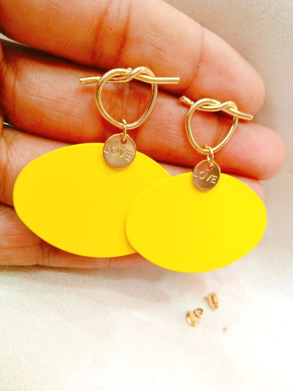 Stylish earrings for Girls and Women