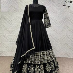 Border Sleeves Mini Star Heavy Embroidery Maxi With Dupatta 3 Pcs