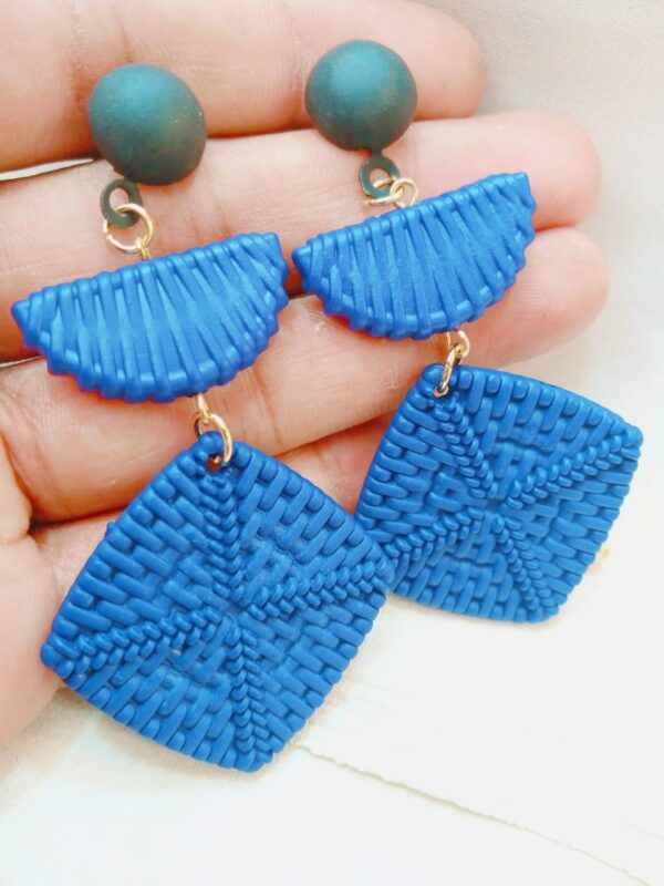 Stylish drop earrings for Girls and Women - Image 3