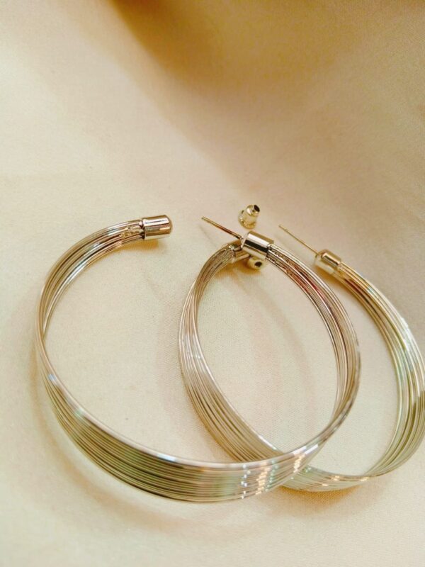 Stylish drop earrings for Girls and Women - Image 2