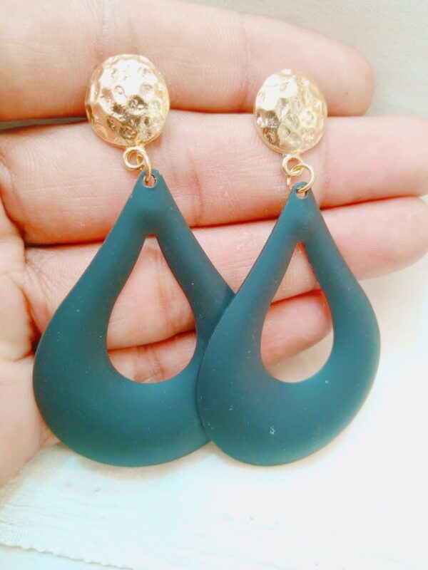 Stylish drop earrings for Girls and Women