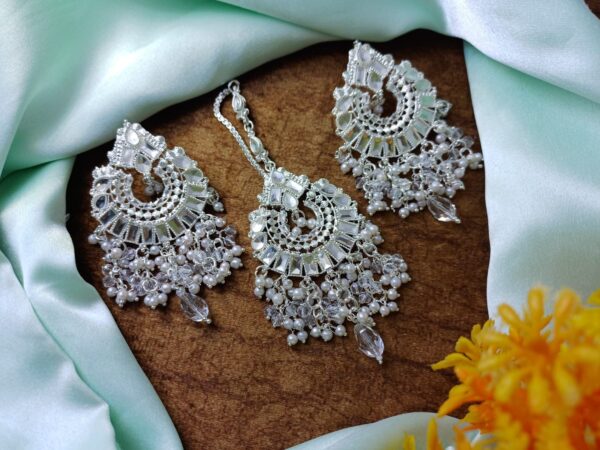 Indian Jhoomar and earrings - Image 4