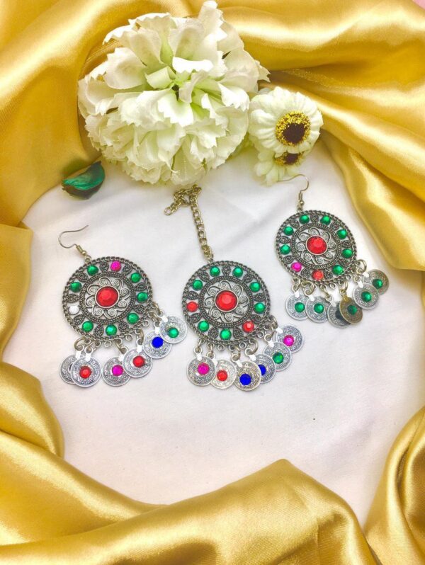 Afghani Jhoomar and earrings