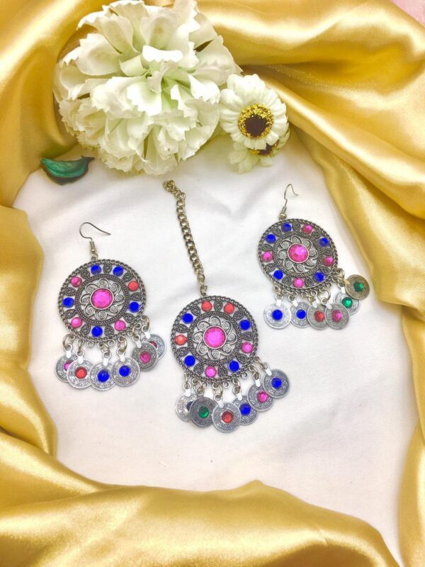 Afghani Jhoomar and earrings - Image 4