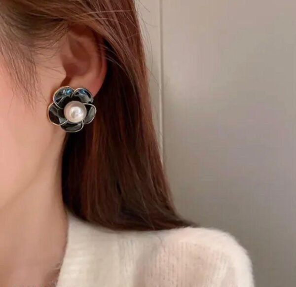 Korean Tops earrings for Women | Studs for Girls | Earrings for Girls - Image 3