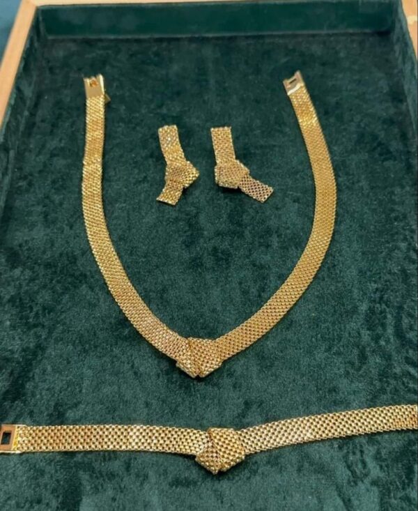 24k Gold Plated Jewellery Set - Image 6