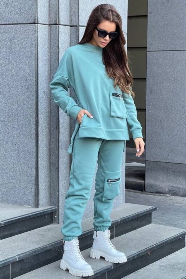 Winter Pocket Style Fleece tracksuit for Women - Image 3